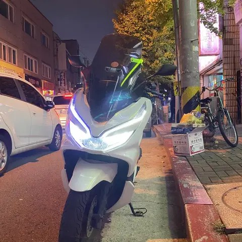 혼다 PCX