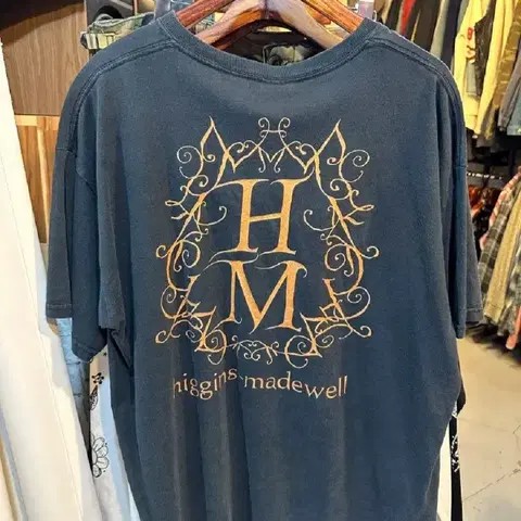 [105] higgins-madewell 티셔츠